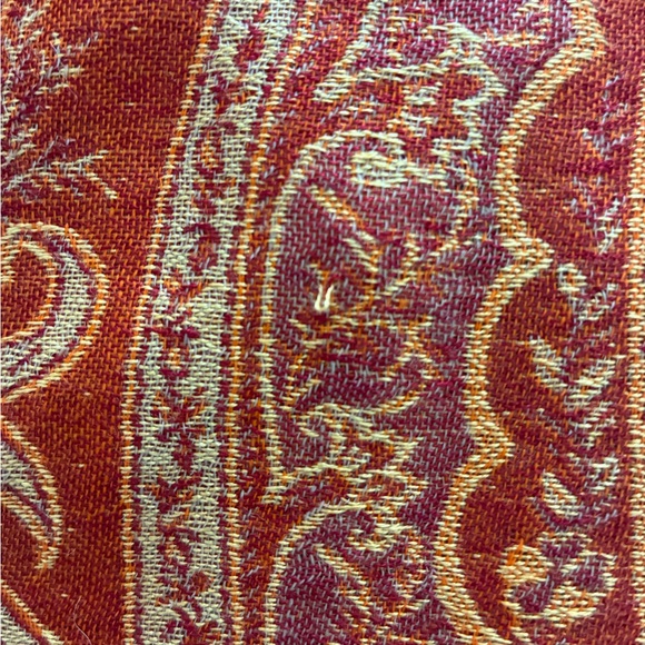 Paisley Patterned Textile - Picture 10 of 12